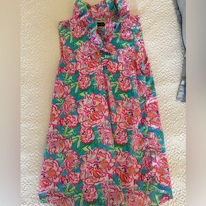 Floral Sleeveless tunic shirt